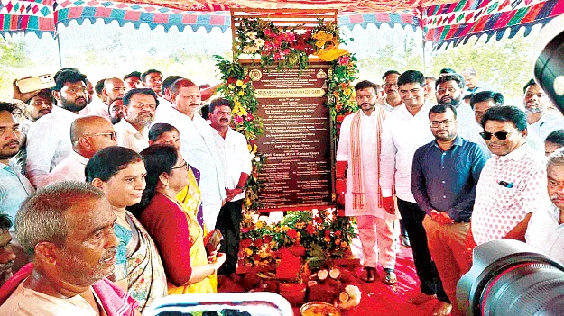 శరవేగంగా పారిశ్రామికాభివృద్ధి