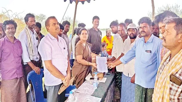 మత్స్యకారుల స్కిల్‌ టెస్ట్‌ వాయిదా 