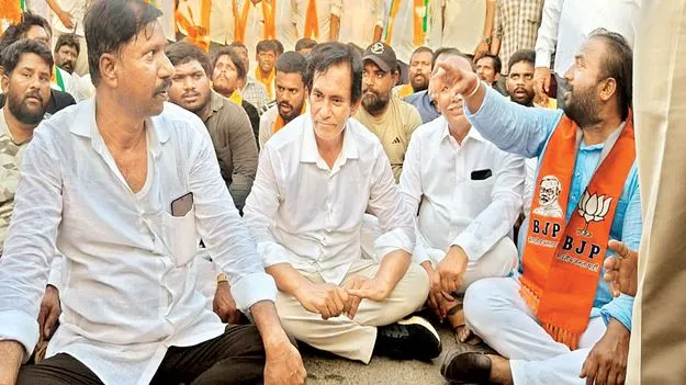 ఆదోనిలో ఉద్రిక్తత 