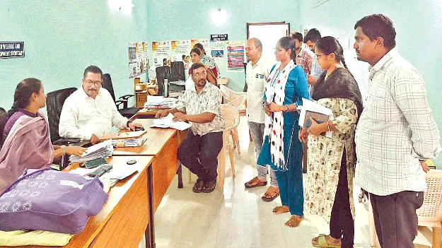 సర్‌ నమోదు ప్రక్రియను వేగవంతం చేయాలి