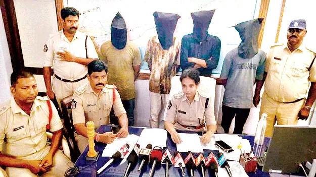 సుపారీ ఇచ్చి.. 