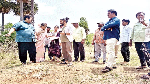 చేనేత క్లస్టర్‌తో ఉపాధి అవకాశాలు