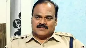 సస్పెన్షన్‌లో ఉన్న అదనపు ఎస్పీ భుజంగరావుపై ఏసీబీ కేసు.. 