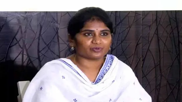 దేవాదాయ శాఖ అసిస్టెంట్ కమిషనర్ శాంతి అరెస్ట్