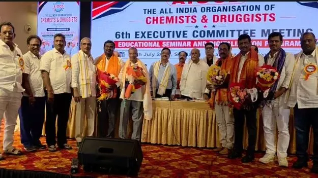 ఆన్‌లైన్‌లో ఔషద విక్రయాలపై AIOCD ఆగ్రహం
