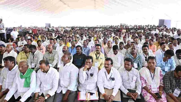 నీటిని సంరక్షించు కోవడానికి యాక్షన్ ప్లాన్: సీఎం చంద్రబాబు 