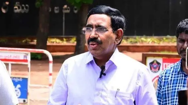 అమరావతిలో ఎంట్రీకి అందుబాటులోకి రానున్న మరిన్ని రహదారులు.. మంత్రి సమీక్ష