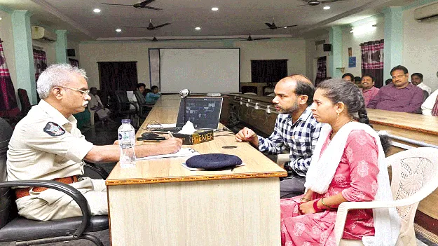 అర్జీల సత్వర పరిష్కారానికి చర్యలు