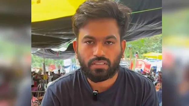 కాక్రోజ్ జనతా పార్టీ అధ్యక్షుడు అభిజిత్ దీప్కే అరెస్ట్.. ఖండించిన పోలీసులు