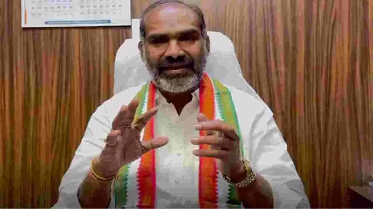 వైఎస్సార్‌ను తిట్టిన నోటితోనే పొగడ్తలా..? జీవన్ రెడ్డిపై ఆది శ్రీనివాస్ విసుర్లు