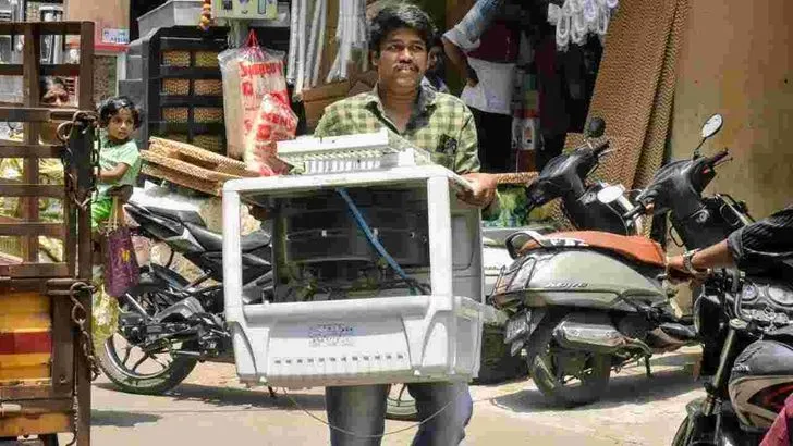 భానుడు భగ భగ.. ఎయిర్ కూలర్లకు పెరిగిన డిమాండ్..