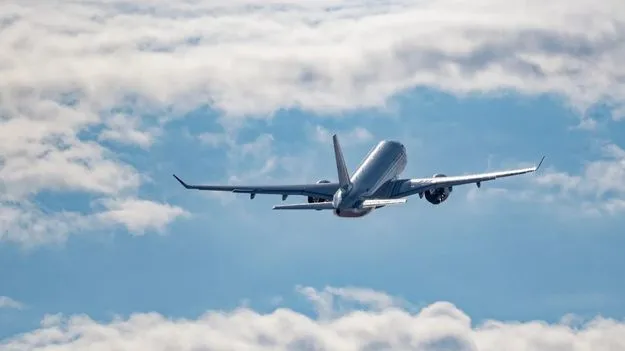 పెరిగిన విమాన టికెట్ల ధరలు! అత్యధిక ధర చెల్లిస్తున్న రాయలసీమ వాసులు