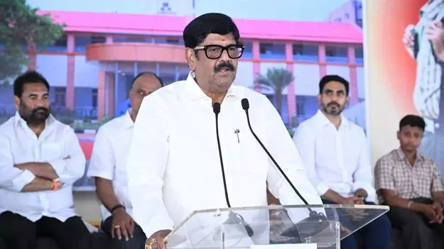 నెల్లూరులో మత్స్యకారుల సమస్యలపై కీలక సమావేశం