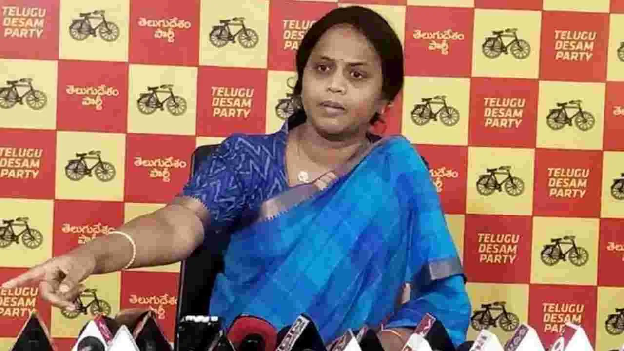 వైసీపీ పెద్ద డ్రామా కంపెనీలా తయారయ్యింది: ఎమ్మెల్సీ అనురాధ