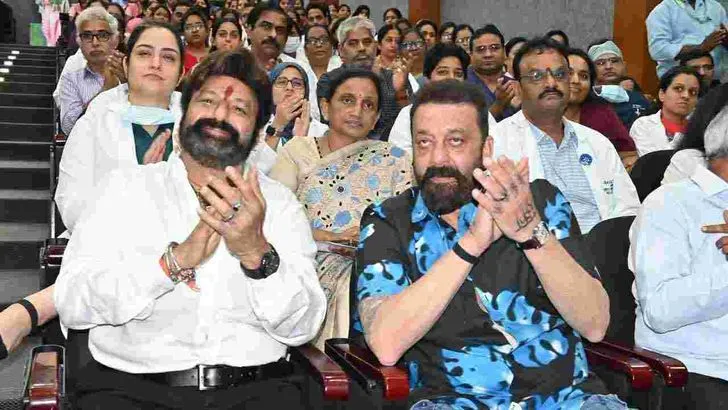 హైదరాబాద్‌లో బసవతారకం ఆస్పత్రిని సందర్శించిన సంజయ్ దత్