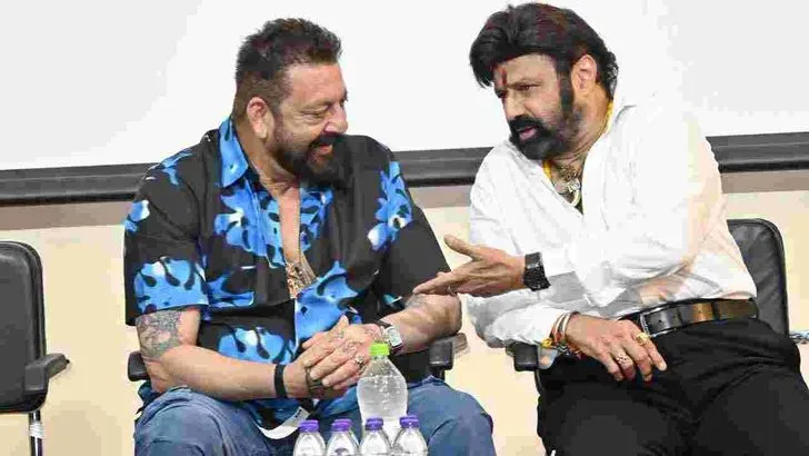 హైదరాబాద్‌లో బసవతారకం ఆస్పత్రిని సందర్శించిన సంజయ్ దత్