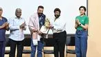 హైదరాబాద్‌లో బసవతారకం ఆస్పత్రిని సందర్శించిన సంజయ్ దత్