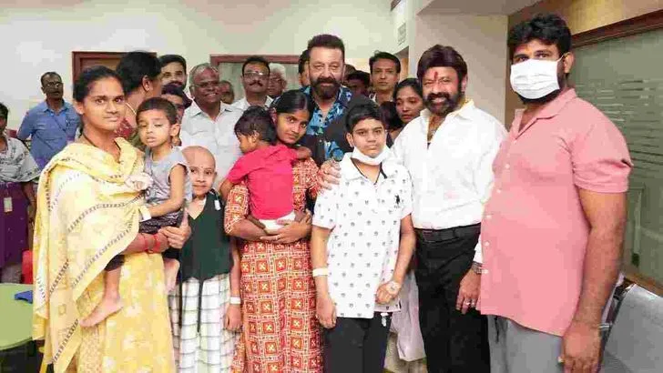 హైదరాబాద్‌లో బసవతారకం ఆస్పత్రిని సందర్శించిన సంజయ్ దత్