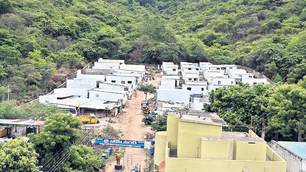 ప్రభుత్వ భూమి కబ్జా