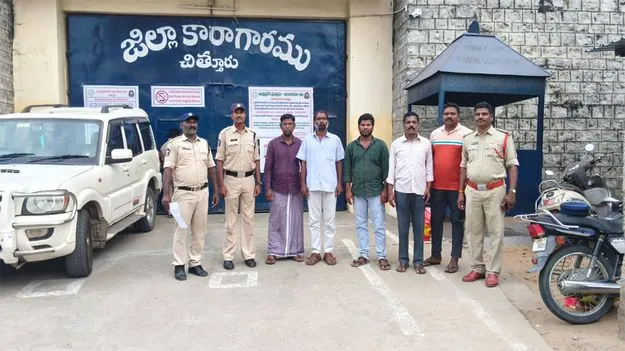 దొంగా.. పోలీస్‌