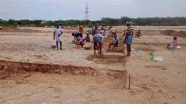 ఉపాధి.... రూపు మారింది