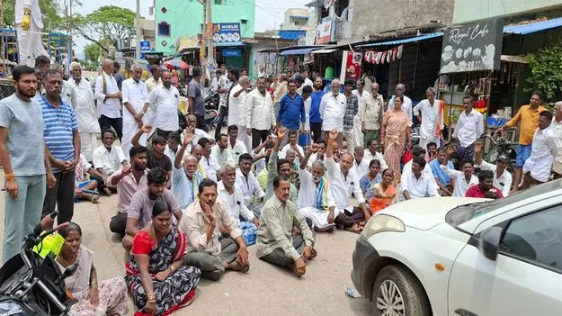మల్లయ్యకొండలో మైనింగ్‌ వద్దు