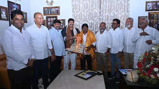 ప్రతి నెలా.. ఈ కలయిక!