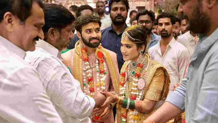 బండ్ల గణేష్ కుమార్తె వివాహానికి హాజరైన చంద్రబాబు, రేవంత్