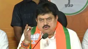 కోతికి కొబ్బరి చిప్ప దొరికినట్టు బీఆర్ఎస్ నేతలకు వ్యవహరిస్తున్నారు: రామచంద్ర రావు