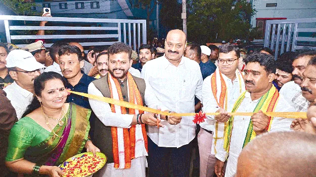 వినోదానికి విశాఖ వెళ్లాల్సిన పనిలేదు