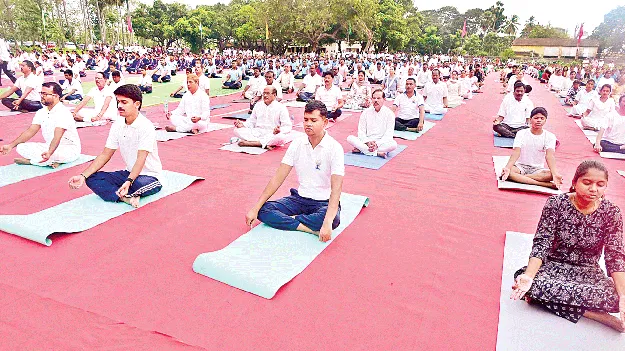 యోగాతోనే ఆరోగ్యం