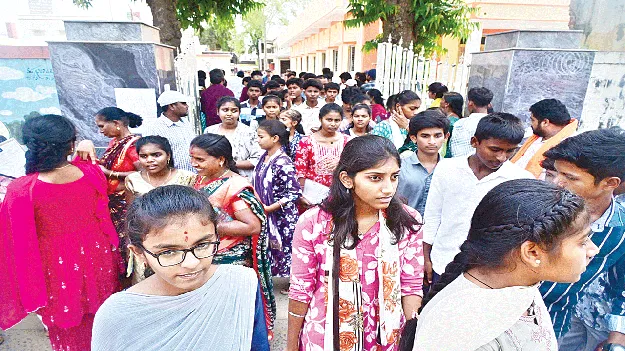 ప్రశాంతంగా పాలిసెట్‌