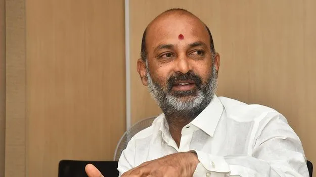 రైతులను వెంటనే ఆదుకోవాలి: సీఎం రేవంత్‌కు బండి సంజయ్ లేఖ