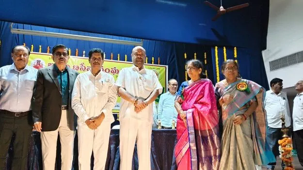 పేద బ్రాహ్మణ విద్యార్థులకు అండగా బ్రాహ్మణ సేవా సంఘ సమాఖ్య