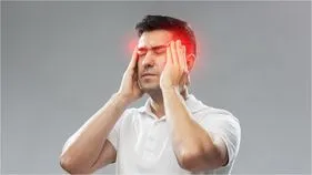 ఒక్క నిమిషం ఆలస్యం ప్రాణానికి ప్రమాదం! బ్రెయిన్ స్ట్రోక్ లక్షణాలు తెలుసుకోండి