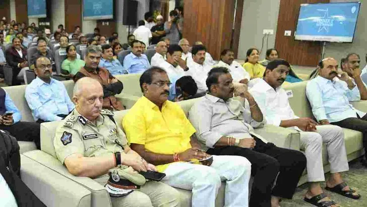 అమరావతిలో డిన్నర్ విత్ ది రియల్ విన్నర్ విందు 