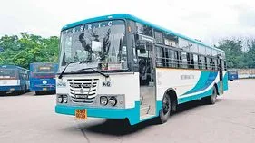 సీట్లు మార్చి.. రంగులు వేసి..