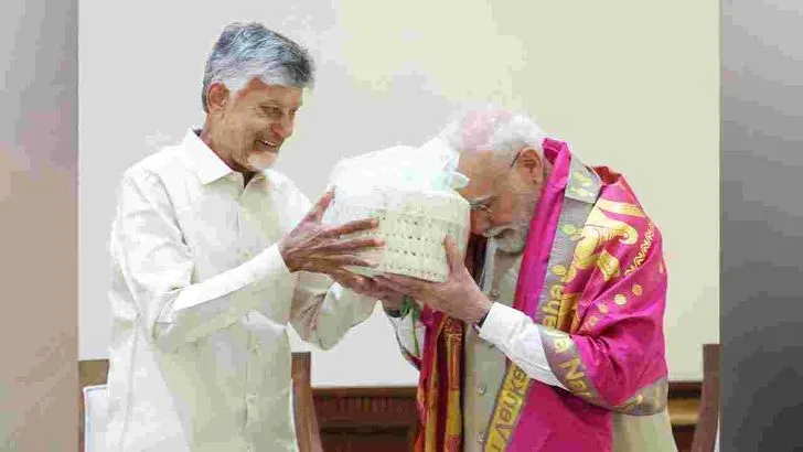 ఢిల్లీలో ప్రధాని మోదీ, కేంద్రమంత్రులతో సీఎం చంద్రబాబు భేటీ