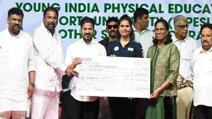 యంగ్‌ ఇండియా ఫిజికల్‌ ఎడ్యుకేషన్‌ యూనివర్శిటీని ప్రారంభించిన సీఎం రేవంత్‌రెడ్డి