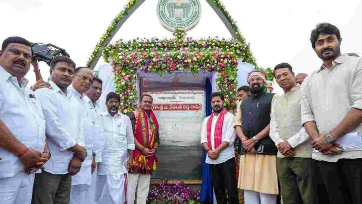 నల్లగొండ జిల్లాలో హ్యామ్‌ రోడ్ల పథకానికి  శంకుస్థాపన చేసిన సీఎం రేవంత్‌రెడ్డి