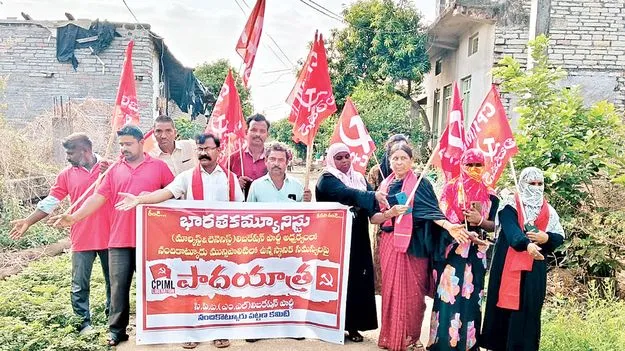 డ్రైనేజీ సమస్యను పరిష్కరించాలి