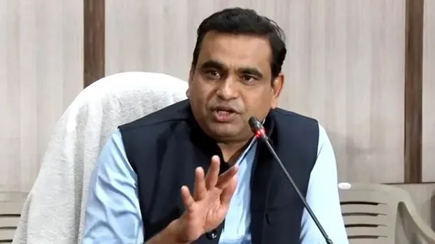 కిషన్ రెడ్డిపై నిప్పులు చెరిగిన ఎంపీ చామల..