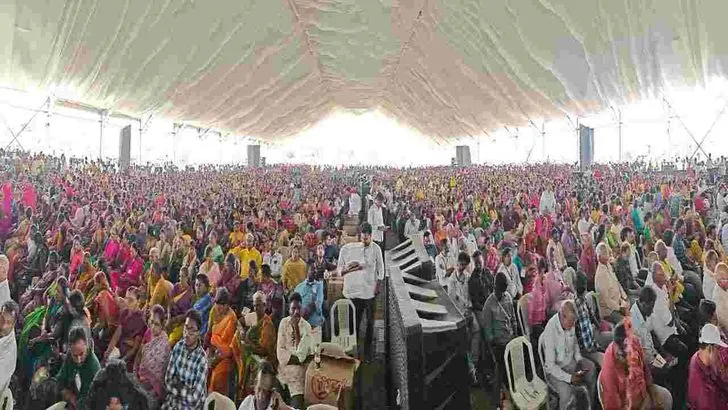  నేతన్న సేవలో.. సీఎం చంద్రబాబు నాయుడు