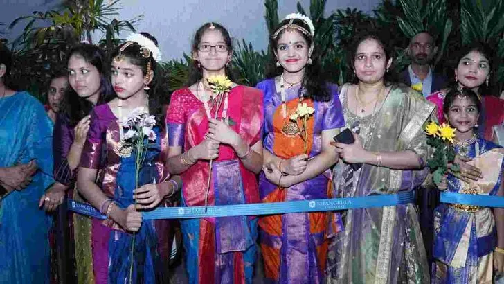 సింగపూర్‌లో సీఎం చంద్రబాబుకు ఘన స్వాగతం..