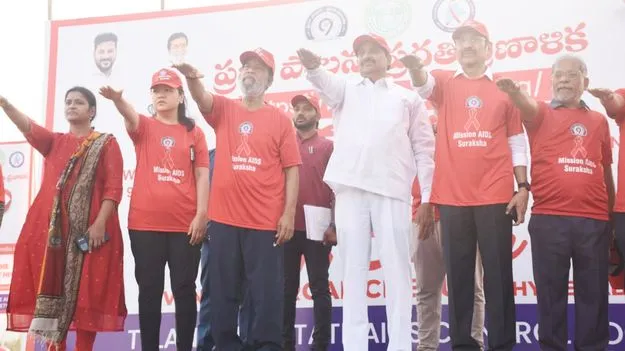 హెచ్‌ఐవీపై చైతన్యానికి రాష్ట్రవ్యాప్తంగా కార్యక్రమాలు: మంత్రి దామోదర్