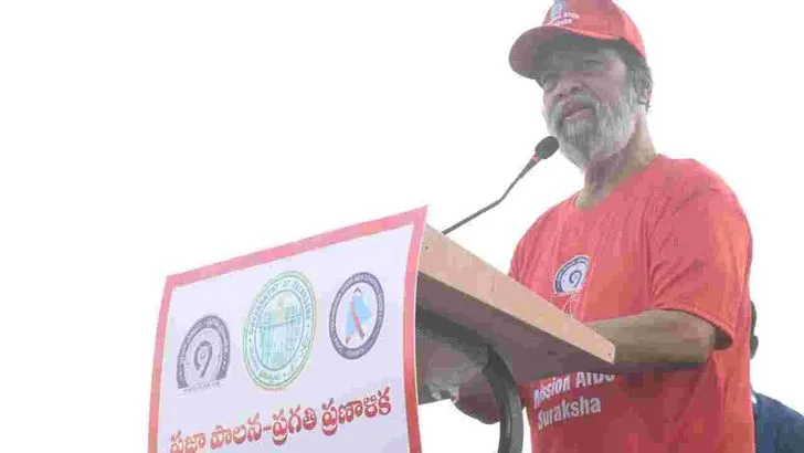 హైదరాబాద్‌లో హెచ్‌ఐవీ అవగాహన మానవహారం