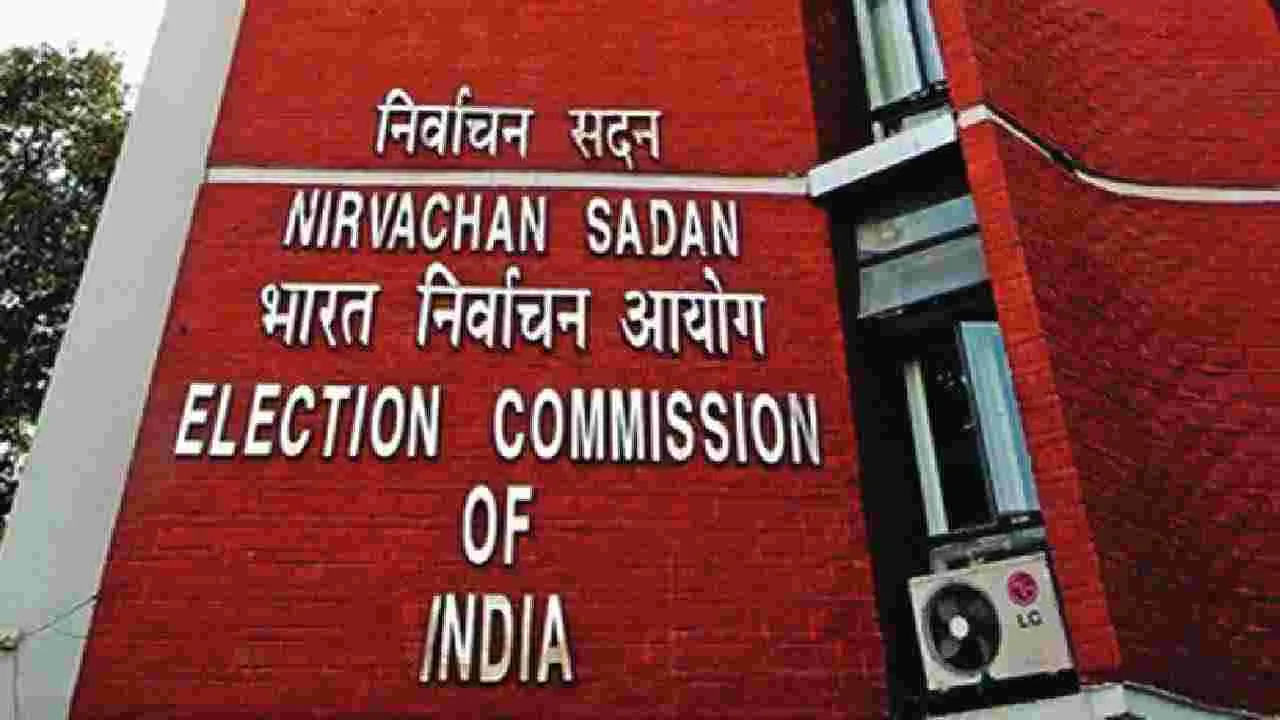 కౌంటింగ్ వరకూ స్ట్రాంగ్ రూమ్‌లు తెరవద్దు.. ఈసీ కీలక ఆదేశాలు