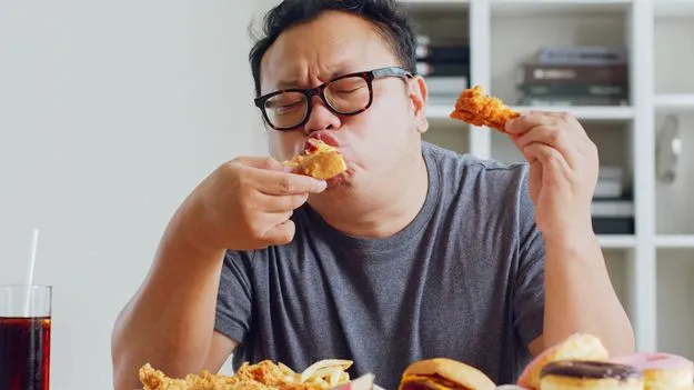 భోజనం తర్వాత చేయకూడని పనులు ఇవే