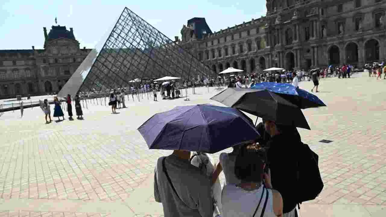 ఐరోపాలో వడగాలులు.. పలు ప్రాంతాల్లో కార్చిచ్చు