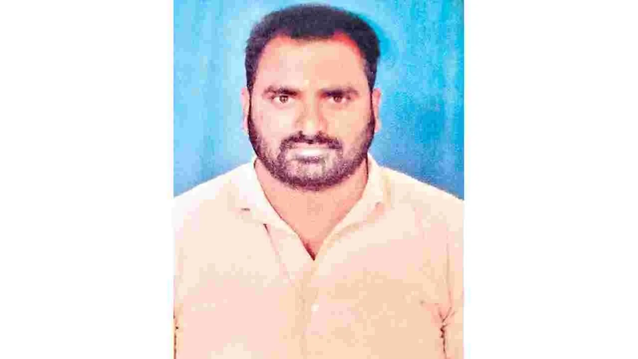 పురుగు మందు తాగి ఆత్మహత్య